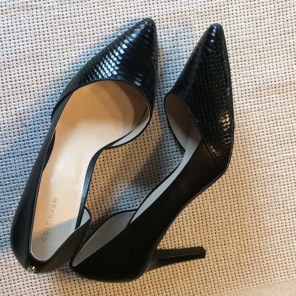 Cole Haan Shoes - 🌟Cole Haan Black Pump Heels
